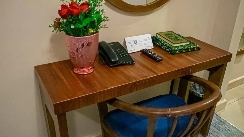 Rabwat Al Safwah Golden Hotel — 3