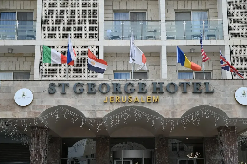 SAINT GEORGE HOTEL